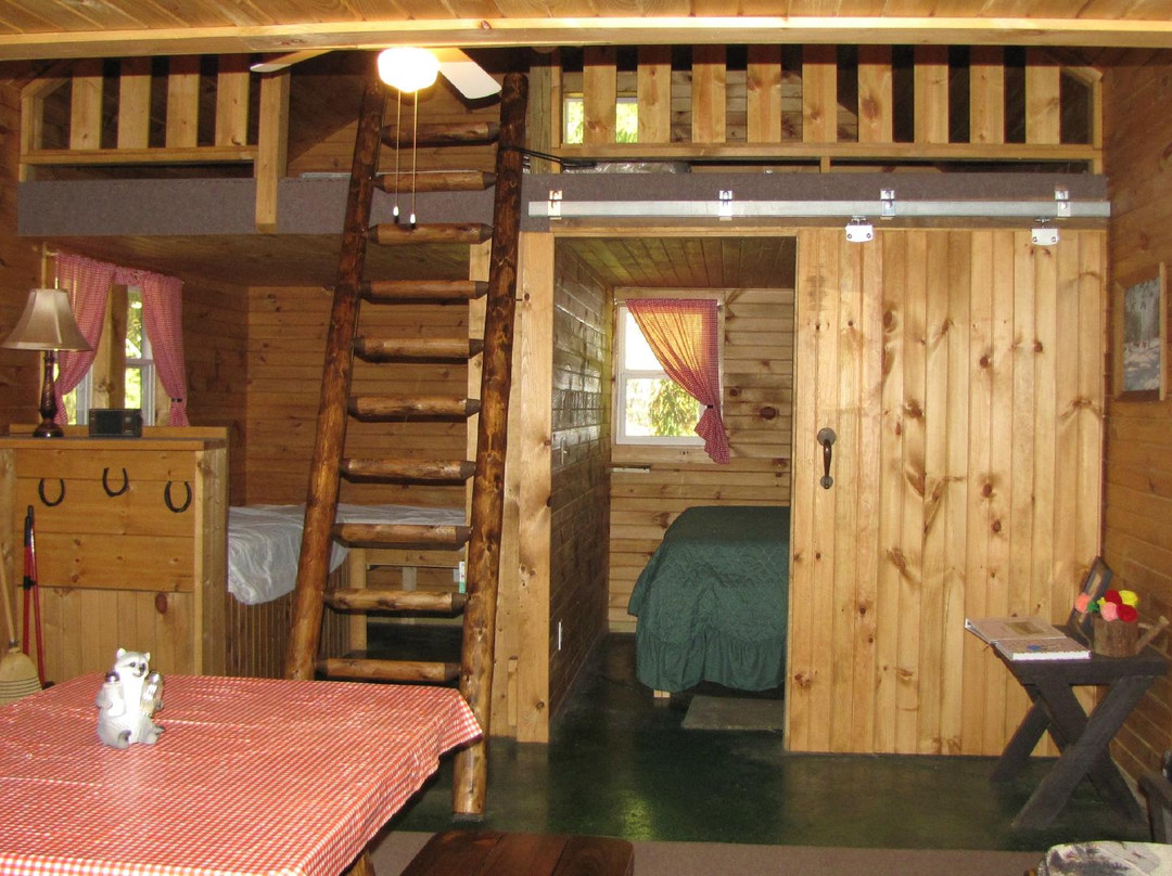 YMCA Camp Coffman景点图片