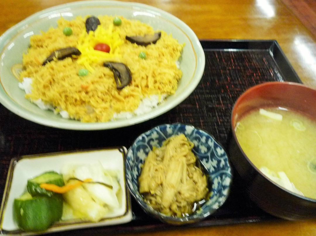 ドライブインかに精