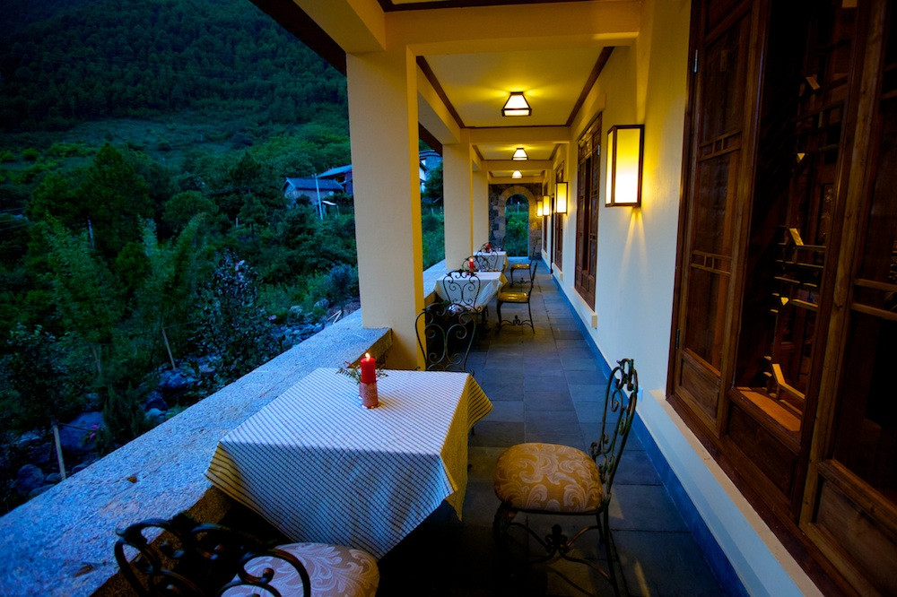 松赞茨中山居主图