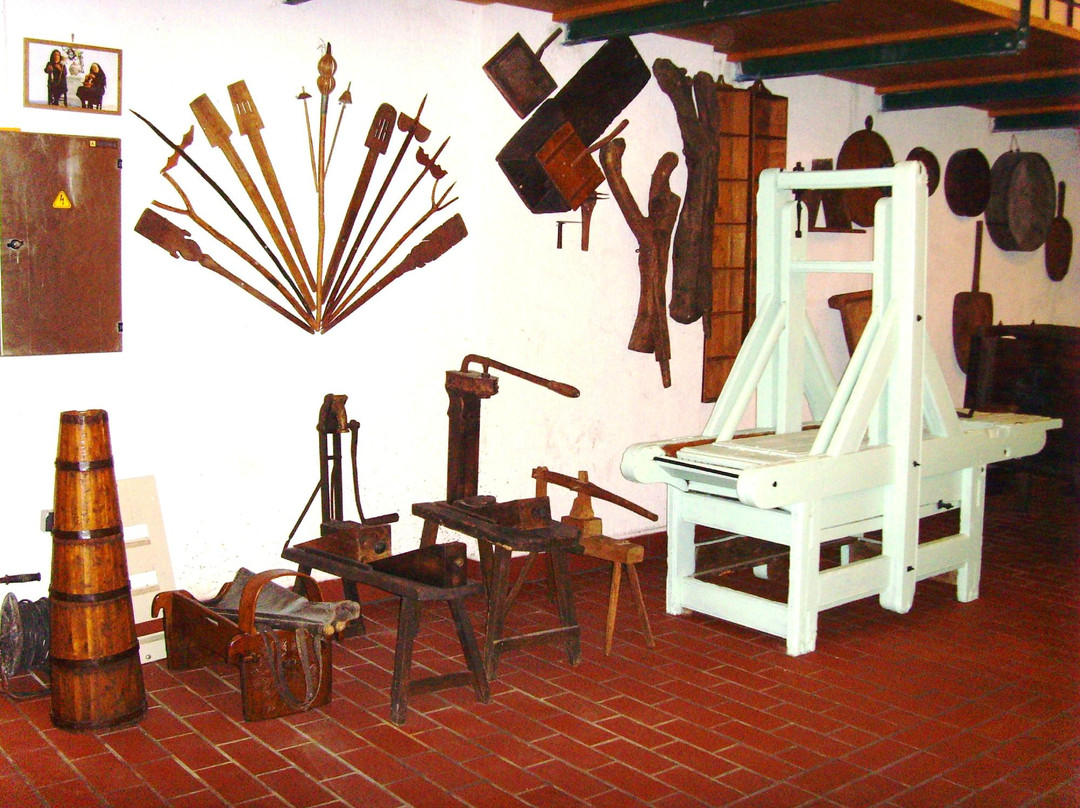 Wine Museum Tzivani-Khalkis必去景点