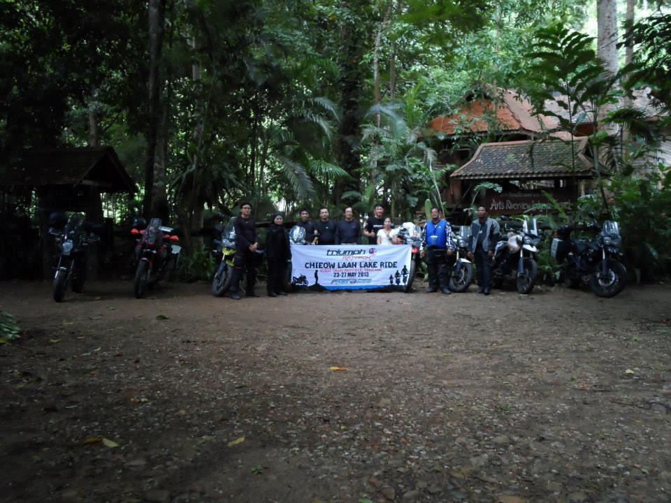 Limestone Lake Rainforest Day Tours-素叻他尼必去景点