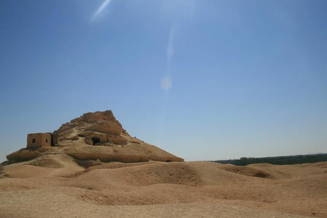 Mountain of the Dead-西瓦必去景点