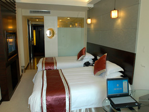 吴宫大酒店主图