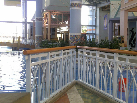 Festival Bay Mall at International Drive-奥兰多必去景点