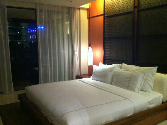 三亚湾海韵度假酒店主图