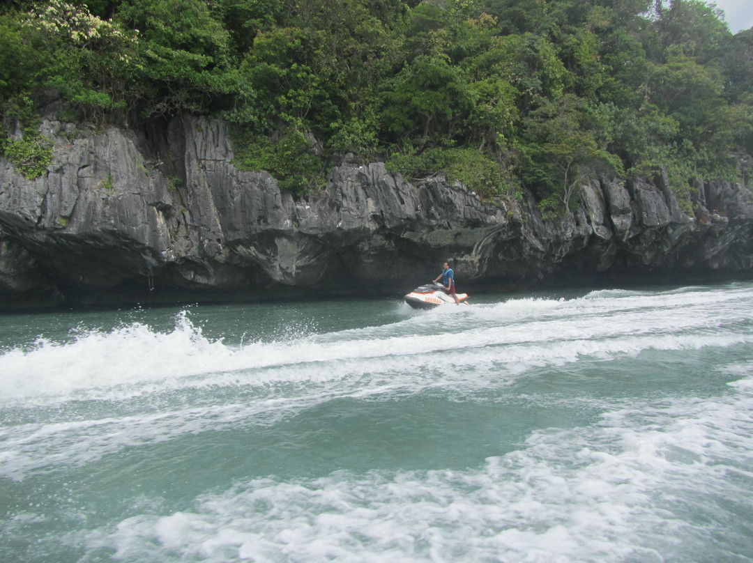 Seeman Watersports景点图片