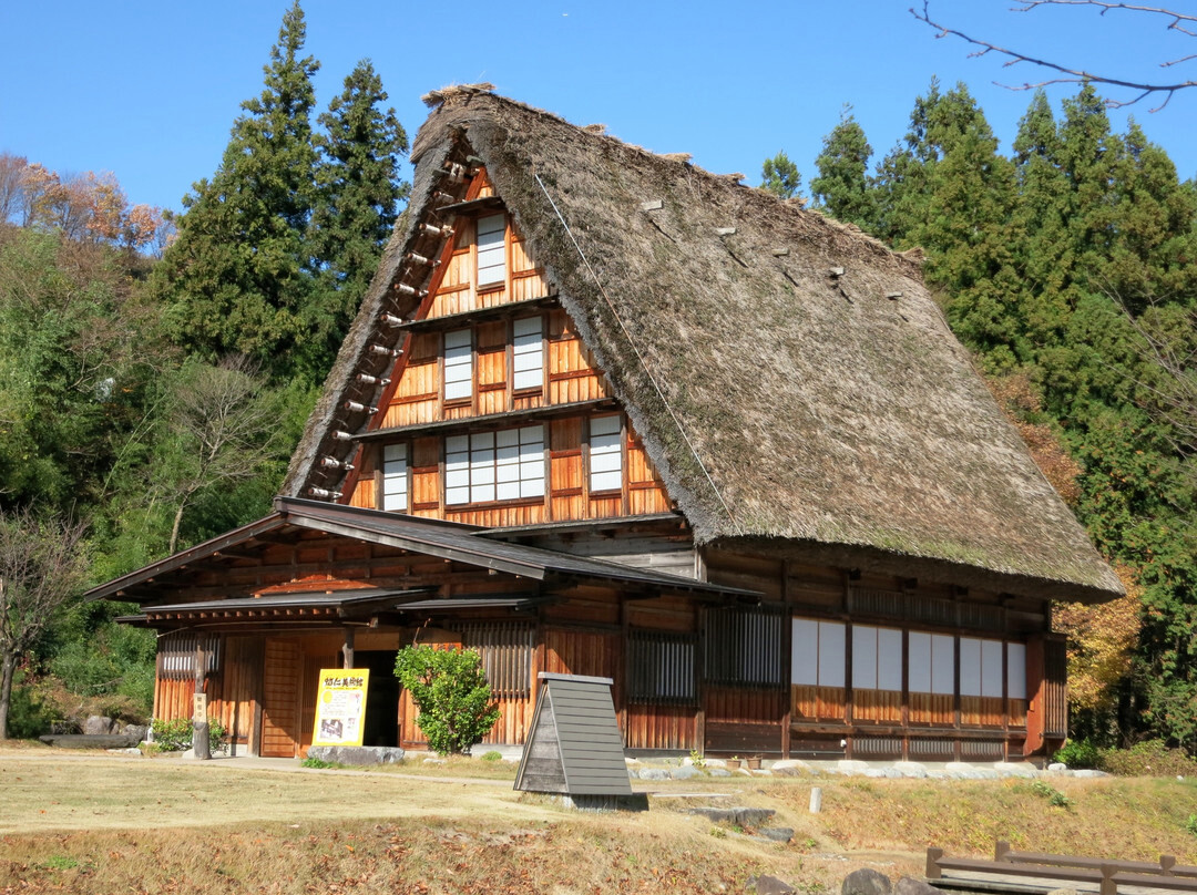 Shirakawago Gasshozukuri Homurajin Museum