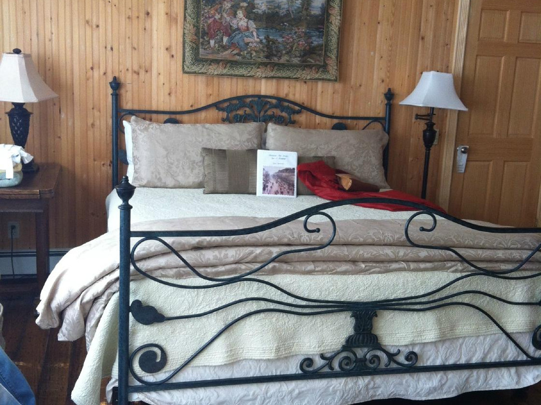 Wiesbaden Hot Springs Hotel & Spa