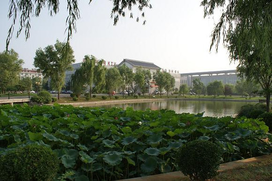 济南龙园宾馆主图