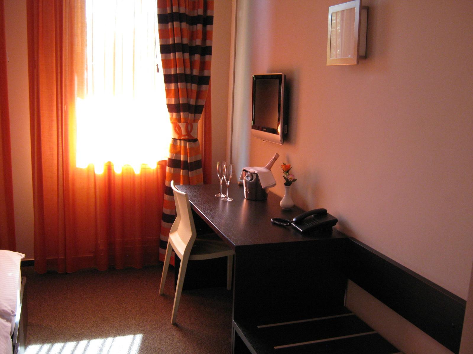 Kompas Motel-客卧