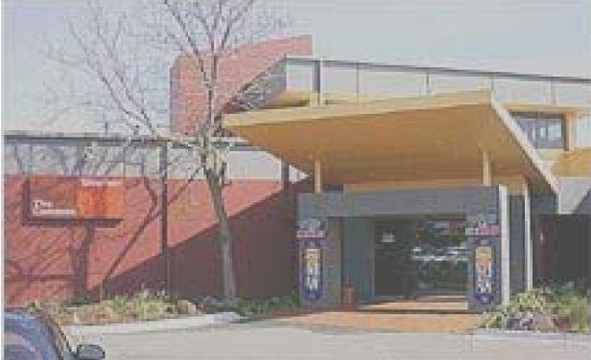 Roxburgh Park酒店住宿-库拉鲁酒店