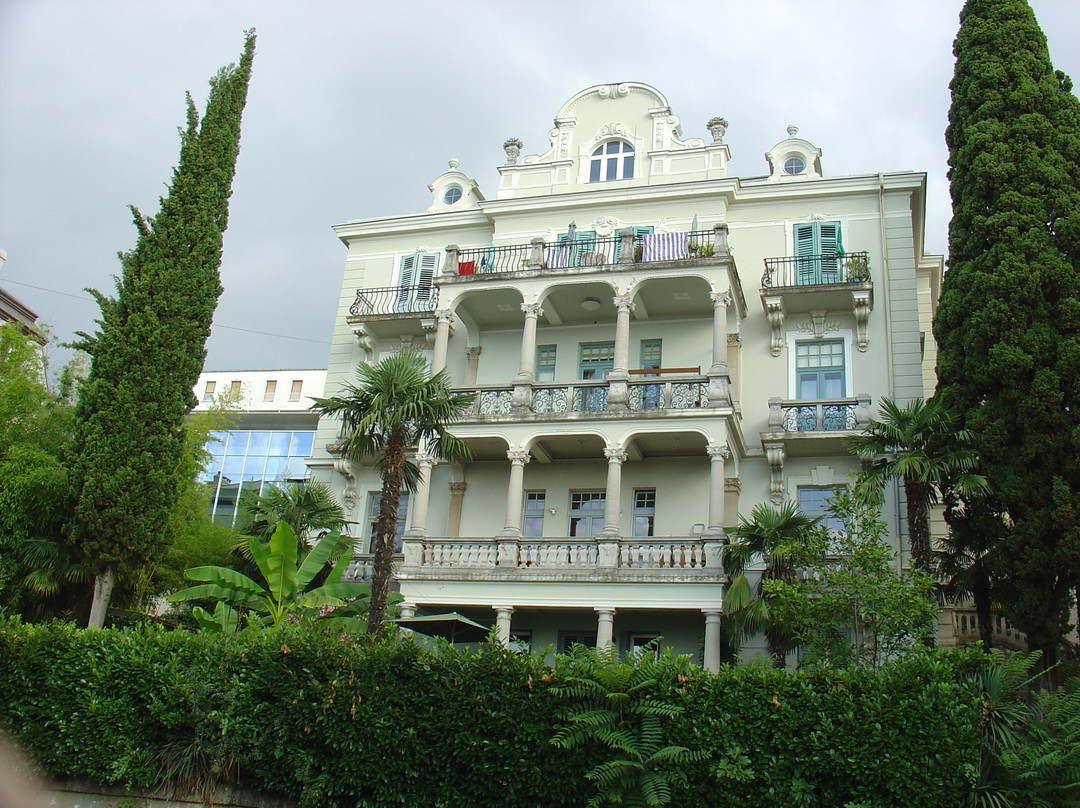 Slatina Beach-欧帕提亚必去景点