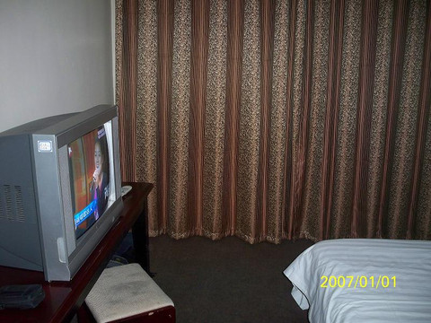 大连市威仑酒店主图