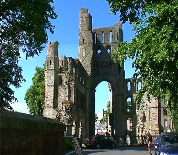 Kelso Abbey景点图片
