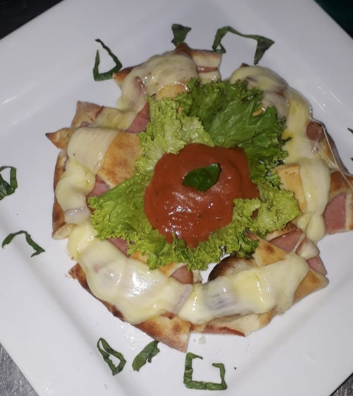 A la uruguaya parrillada pizzería