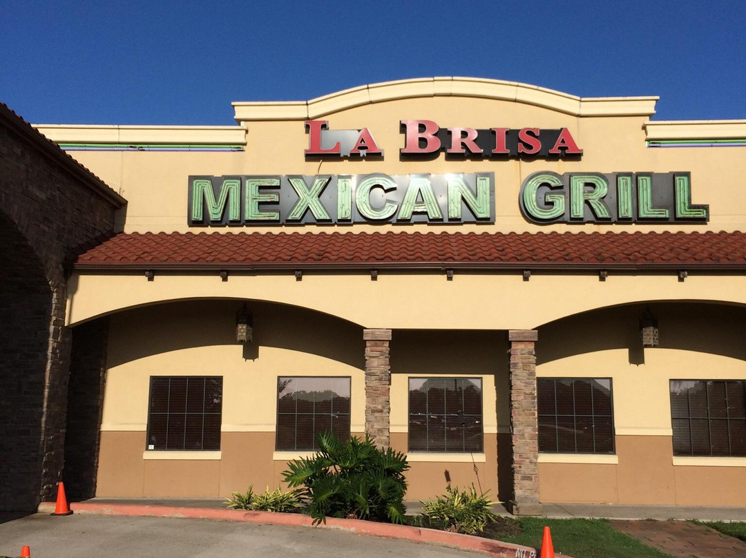 利格城餐馆和美食-La Brisa on the Creek