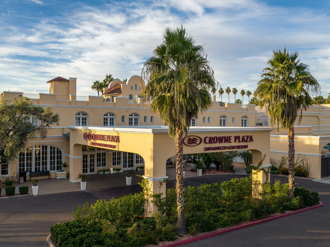 Crowne Plaza Resort Phoenix - Chandler Golf Resort by IHG