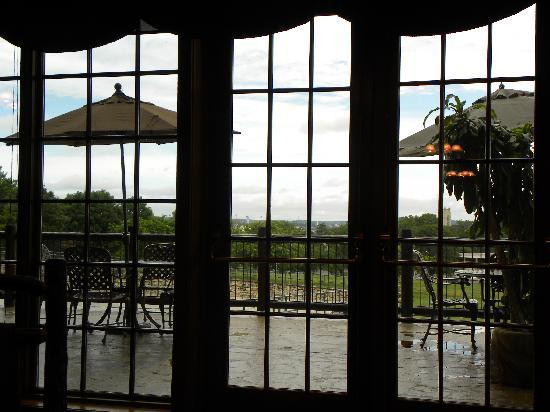 College of the Ozarks-Point Lookout必去景点