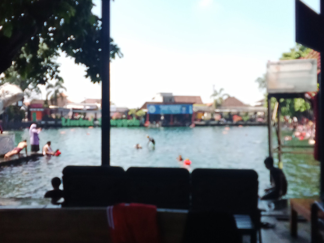 Umbul Ponggok-Klaten必去景点