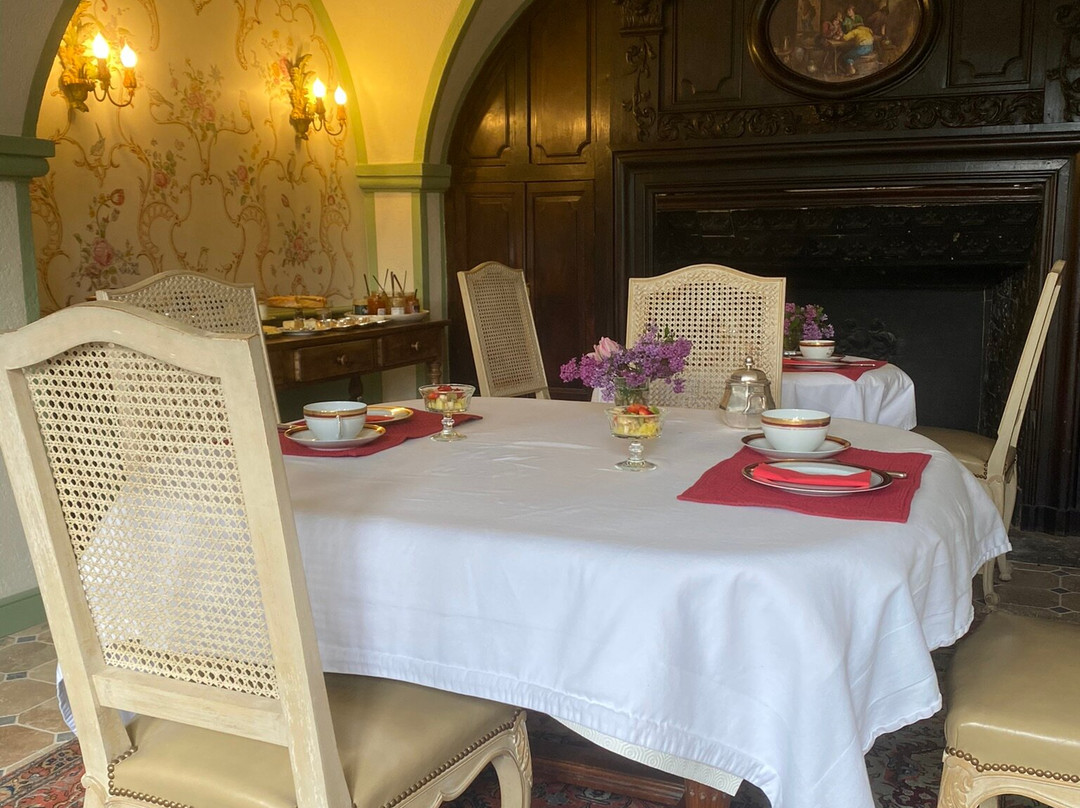 Domaine De Chalaniat主图