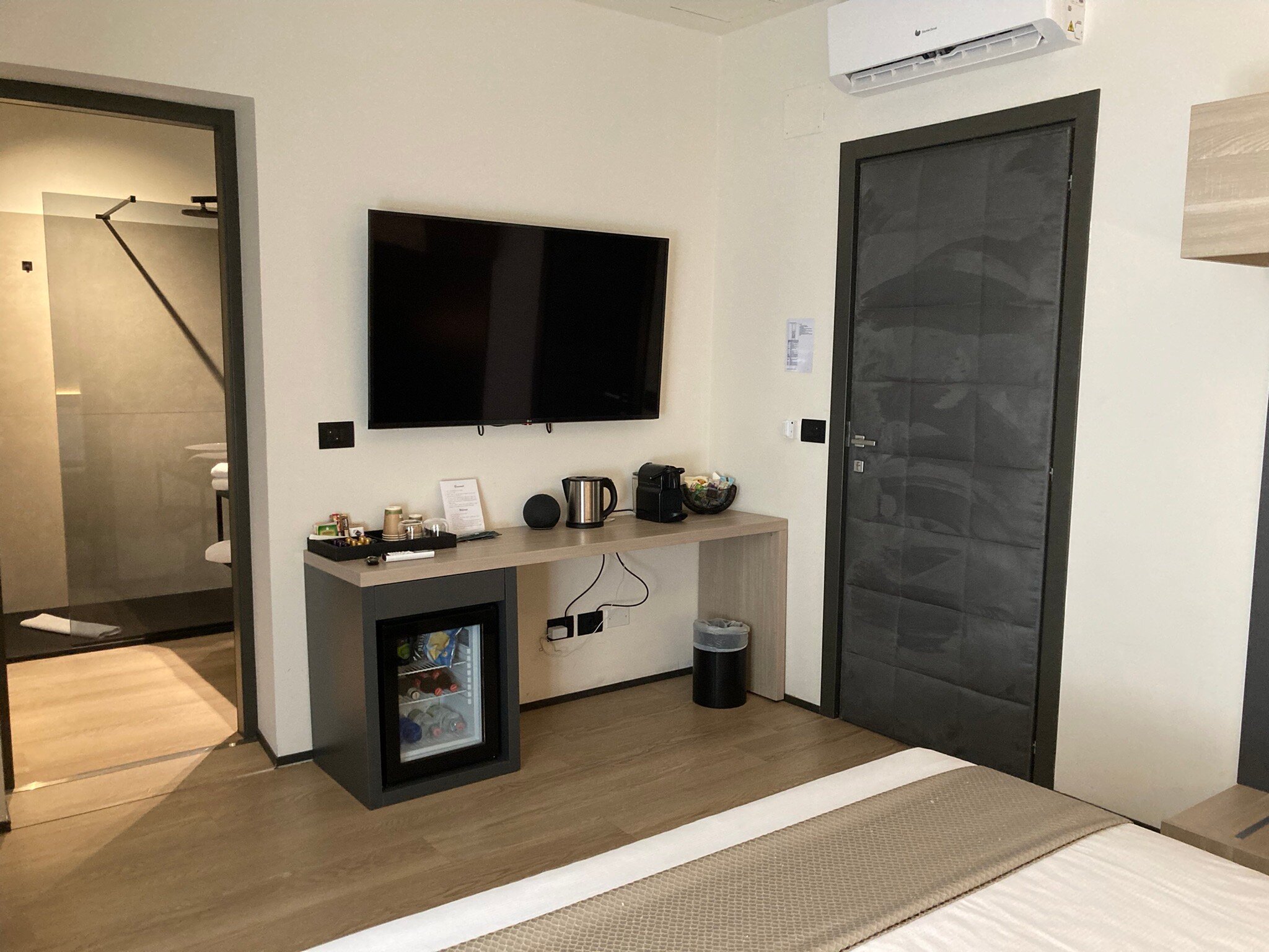 Corso 84 Luxury Suites-官方