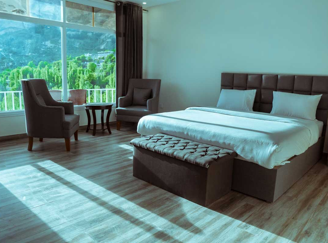 Hilltop Hotel Hunza主图