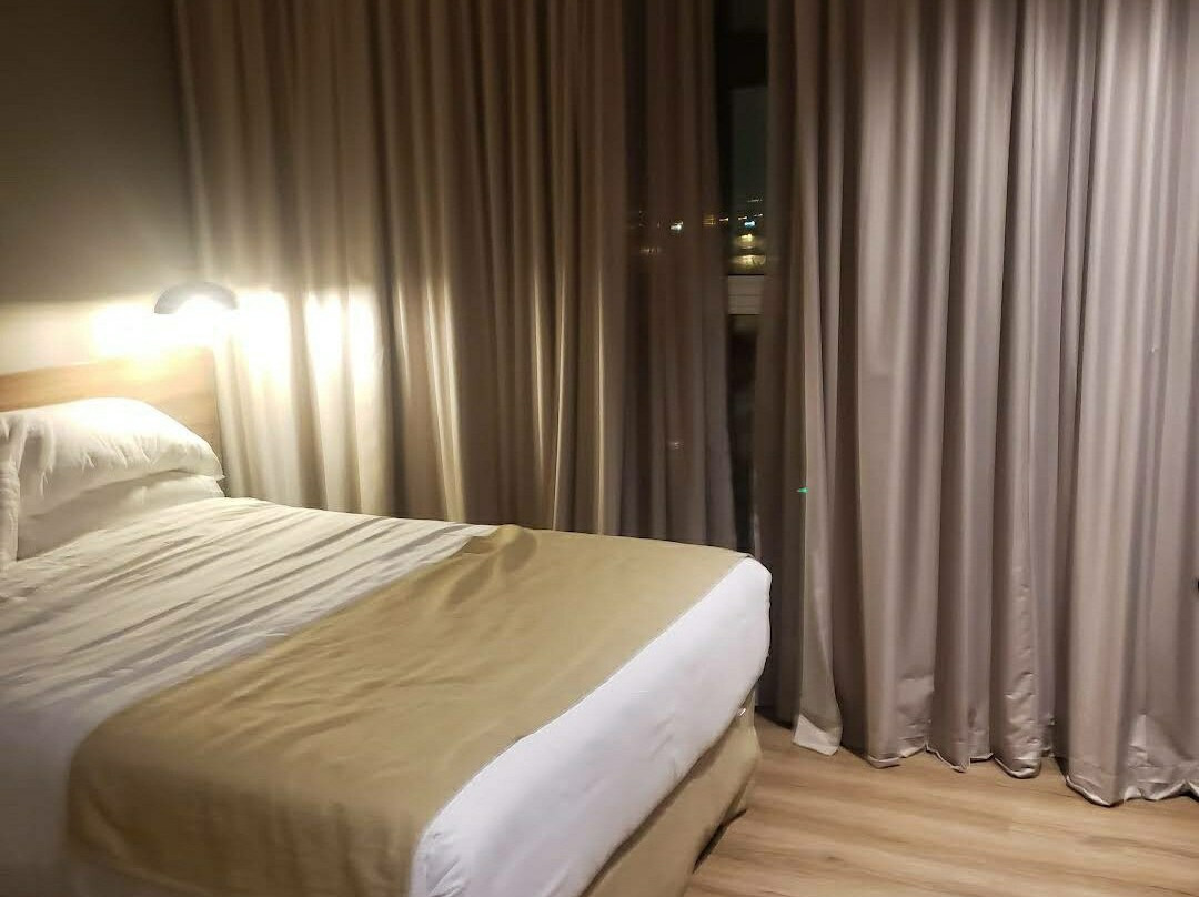 Hotel Soho Suites主图