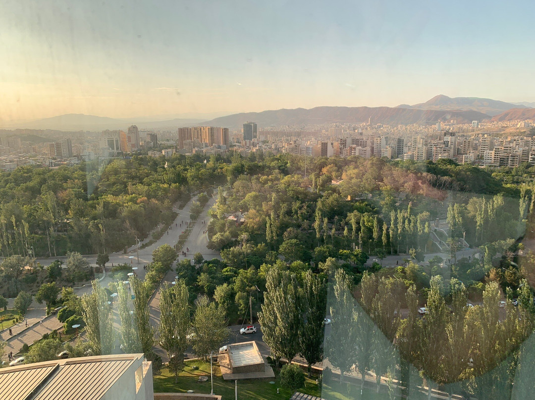 Tabriz El-Goli Pars Hotel主图