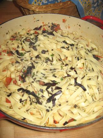 Savory Spoon Cooking School-Ellison Bay必去景点