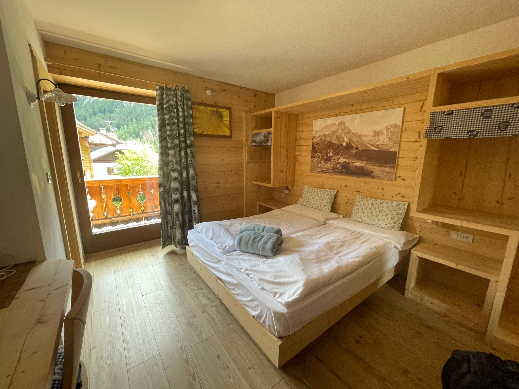 Col Da La Vila-官方