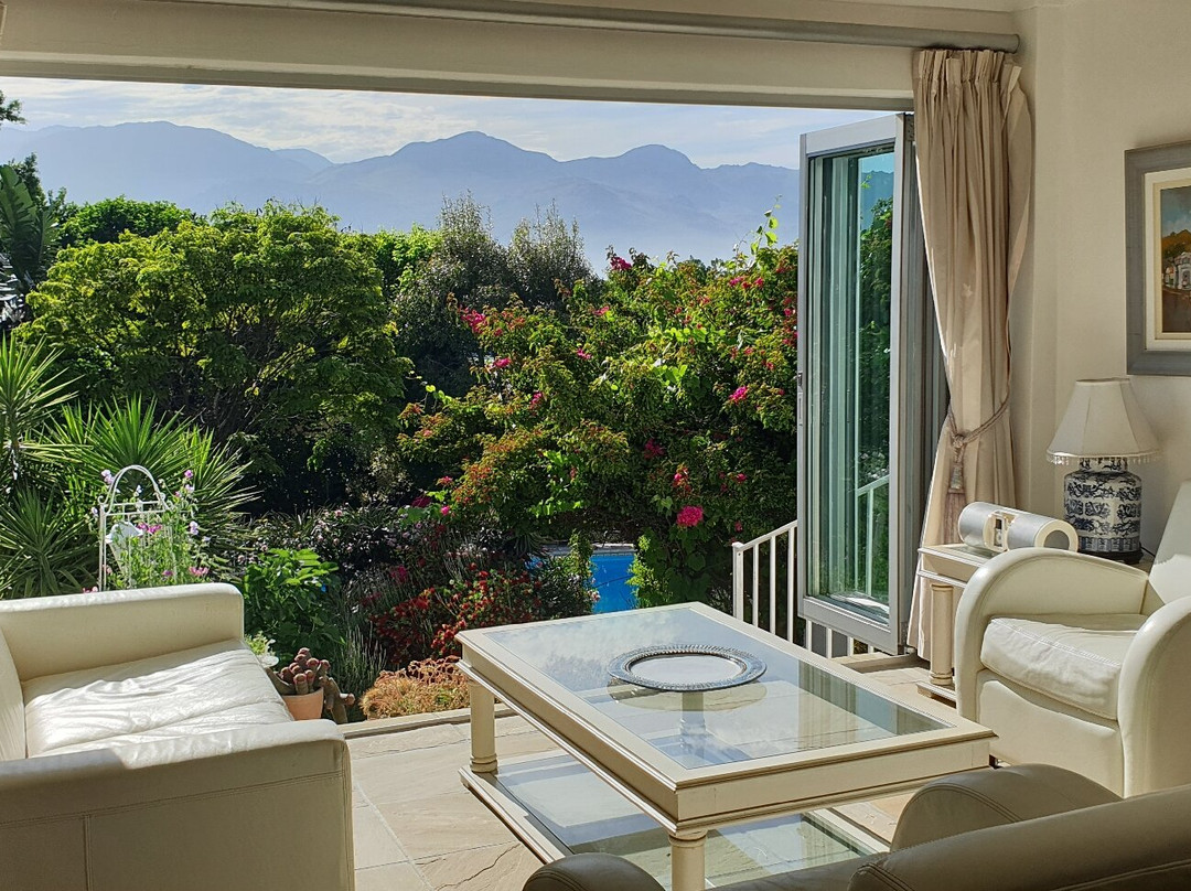 Alba House Bed and Breakfast主图