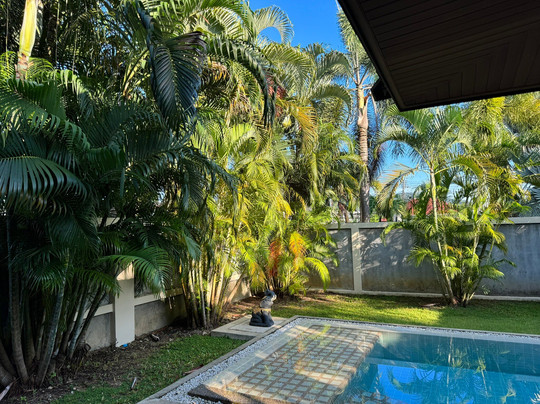 普吉岛游泳池住所主图