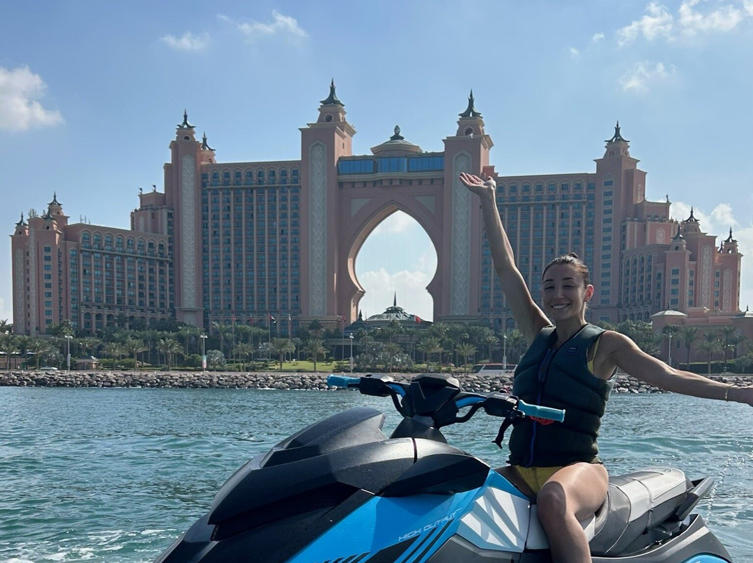 Ride in Dubai Watersports-迪拜必去景点