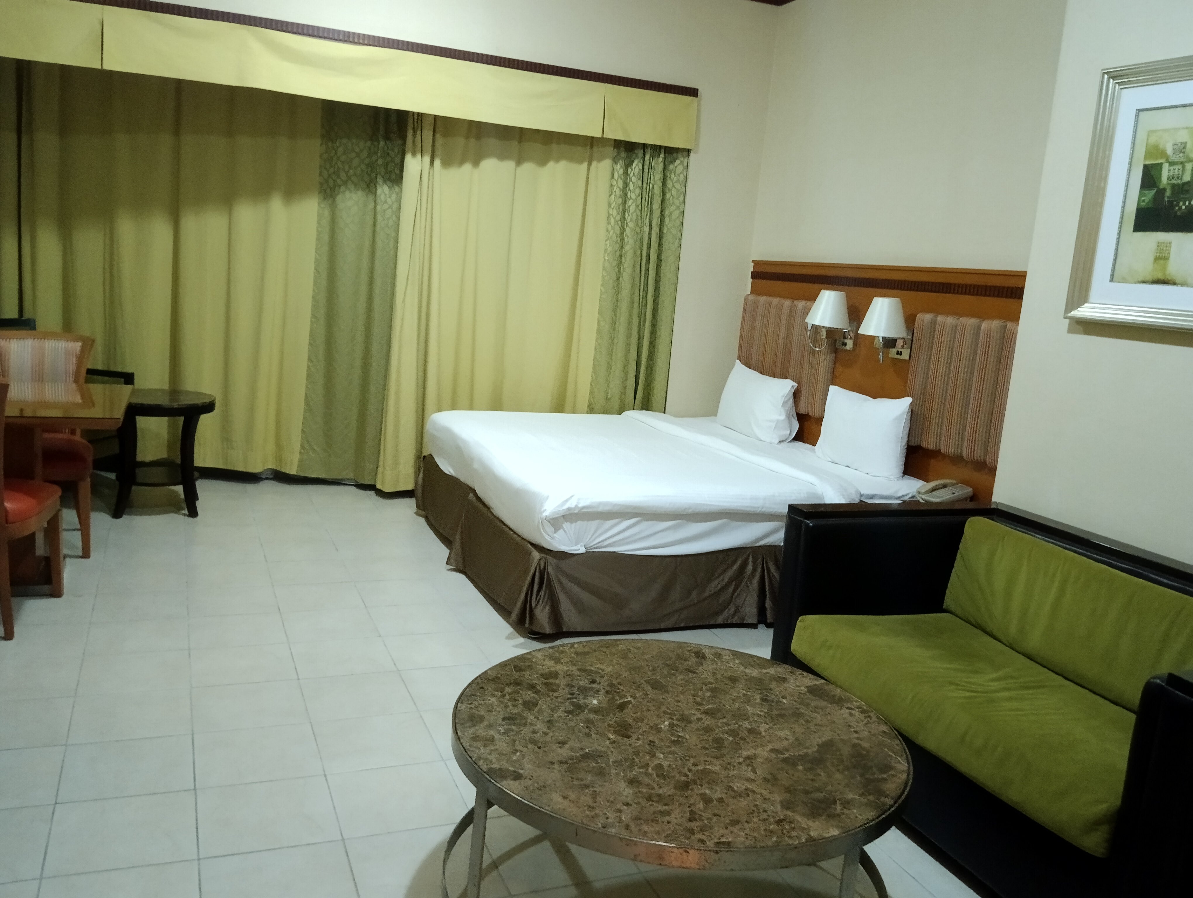 切尔西花园公寓酒店-客卧