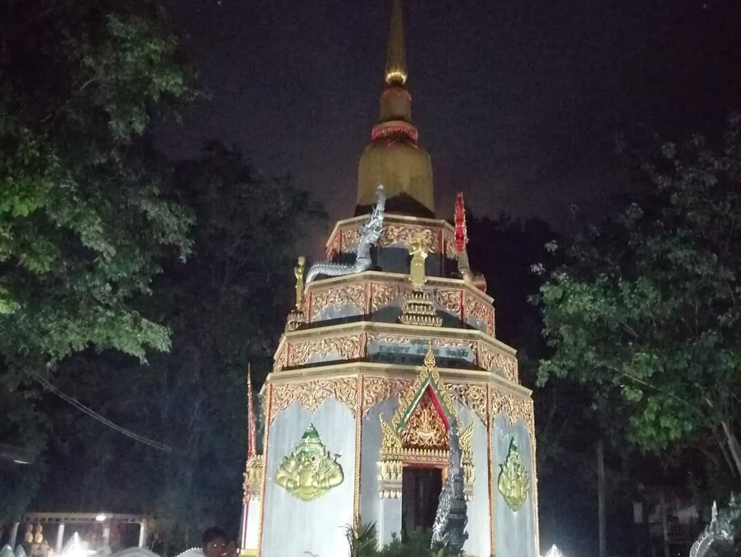 Luang Pho Phra Chao Ong Tue景点图片