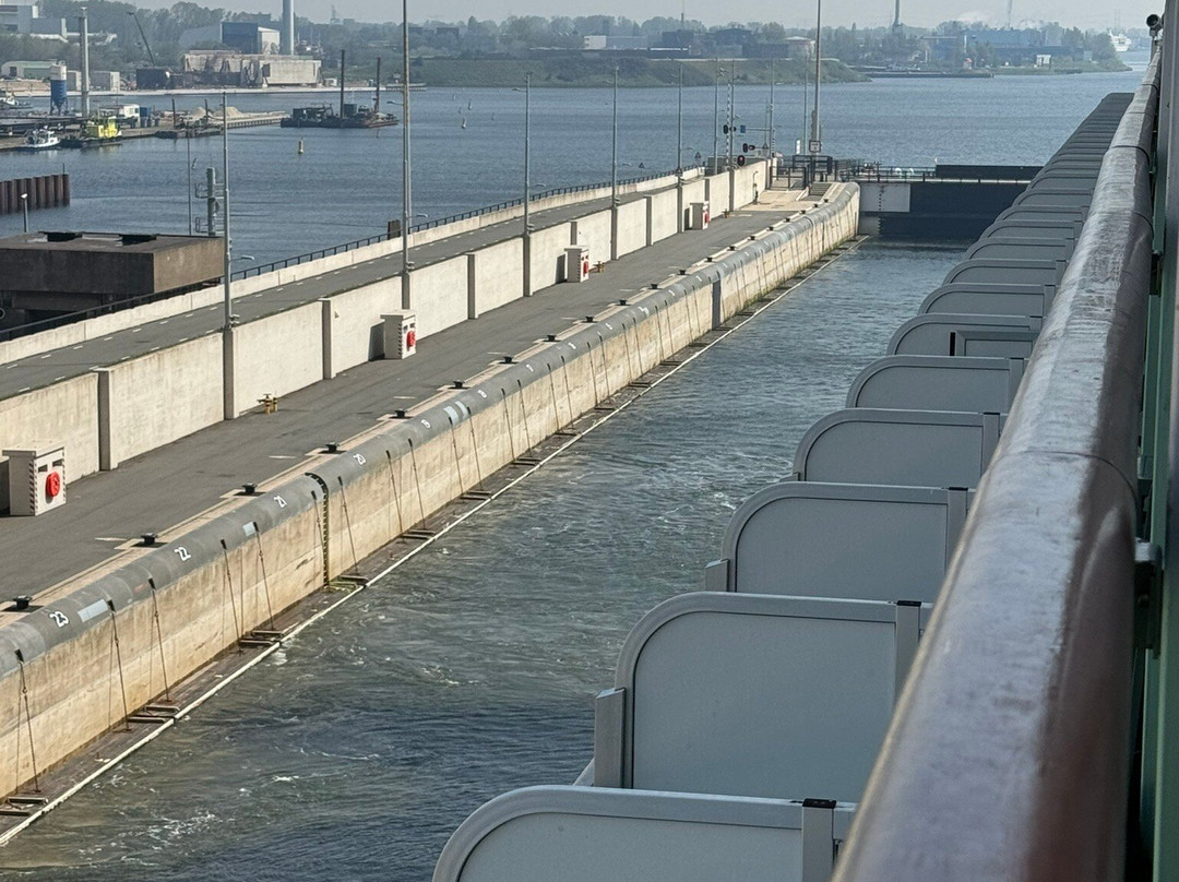 Noordzeekanaal-Ijmuiden必去景点