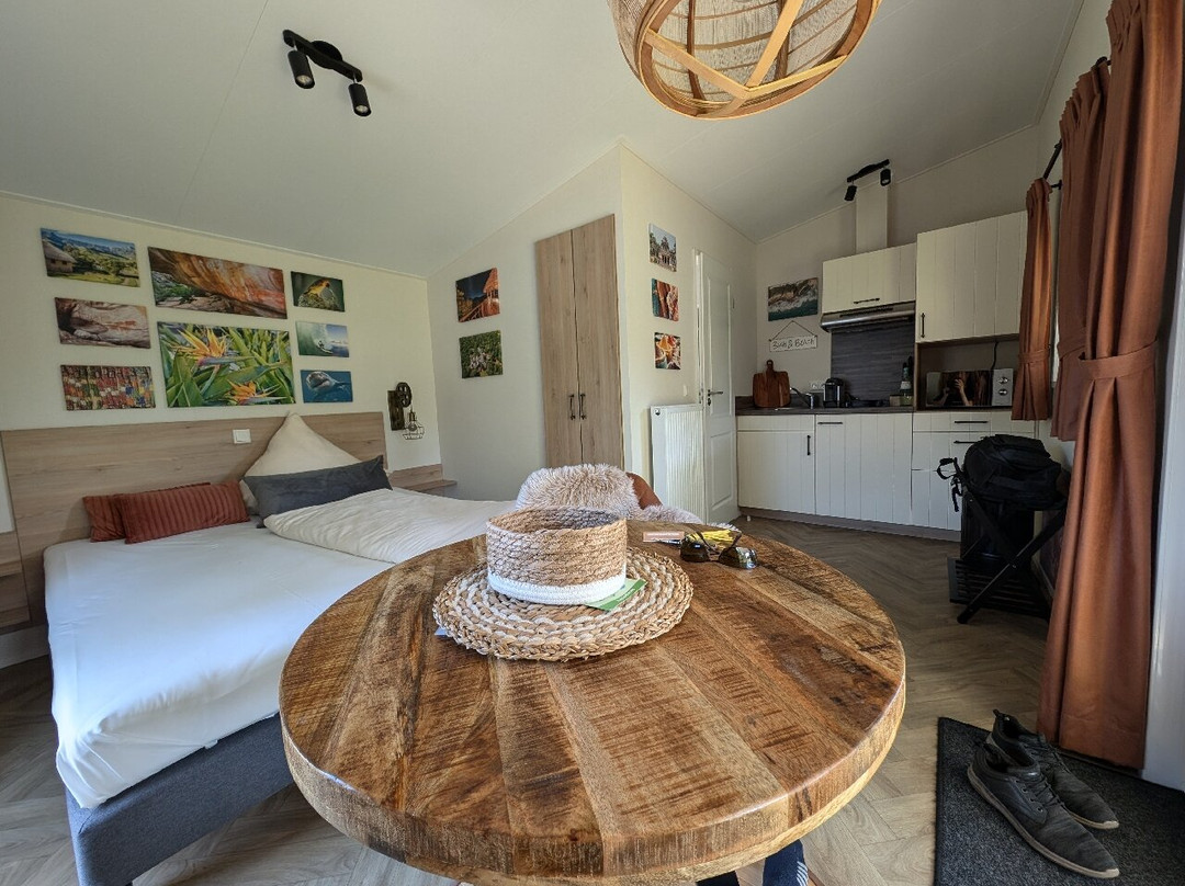 zu Jeddelohs Lodge Hotel & Restaurant Rosengarten主图