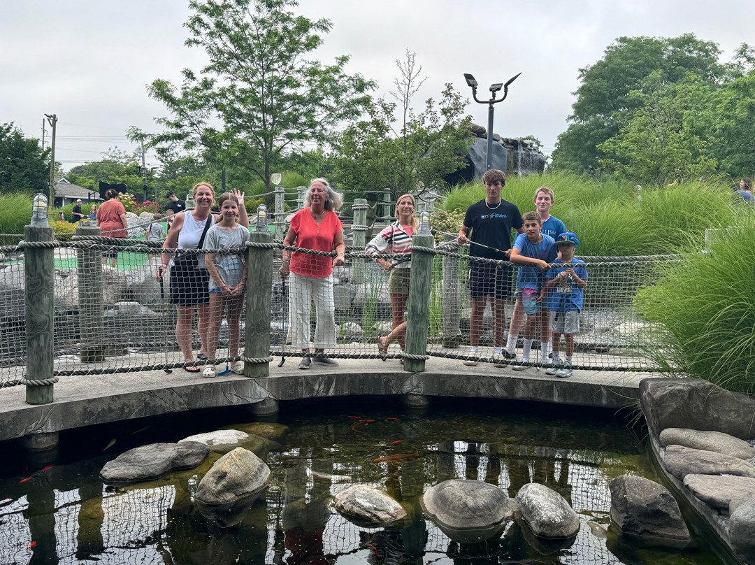 Sayville Falls Mini Golf-Sayville必去景点