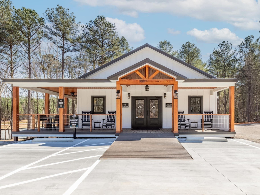 Jenny Cakes at the Lake