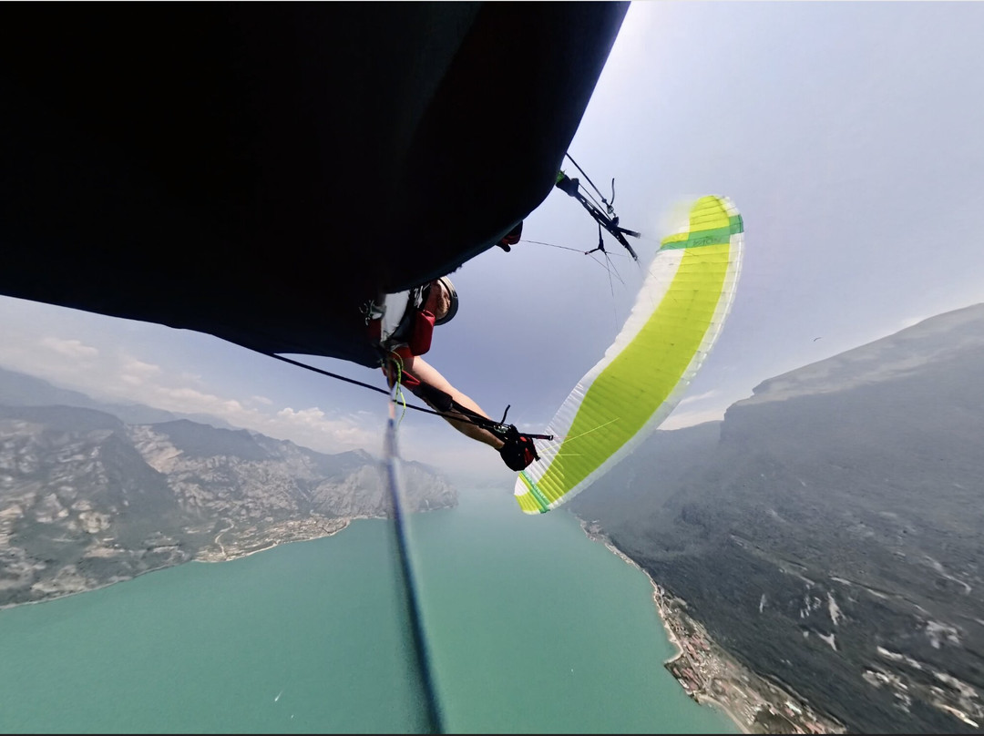 Paragliding Academy景点图片