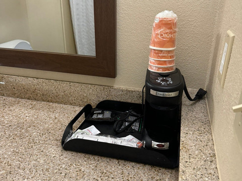 莫比尔舒适全套房酒店主图