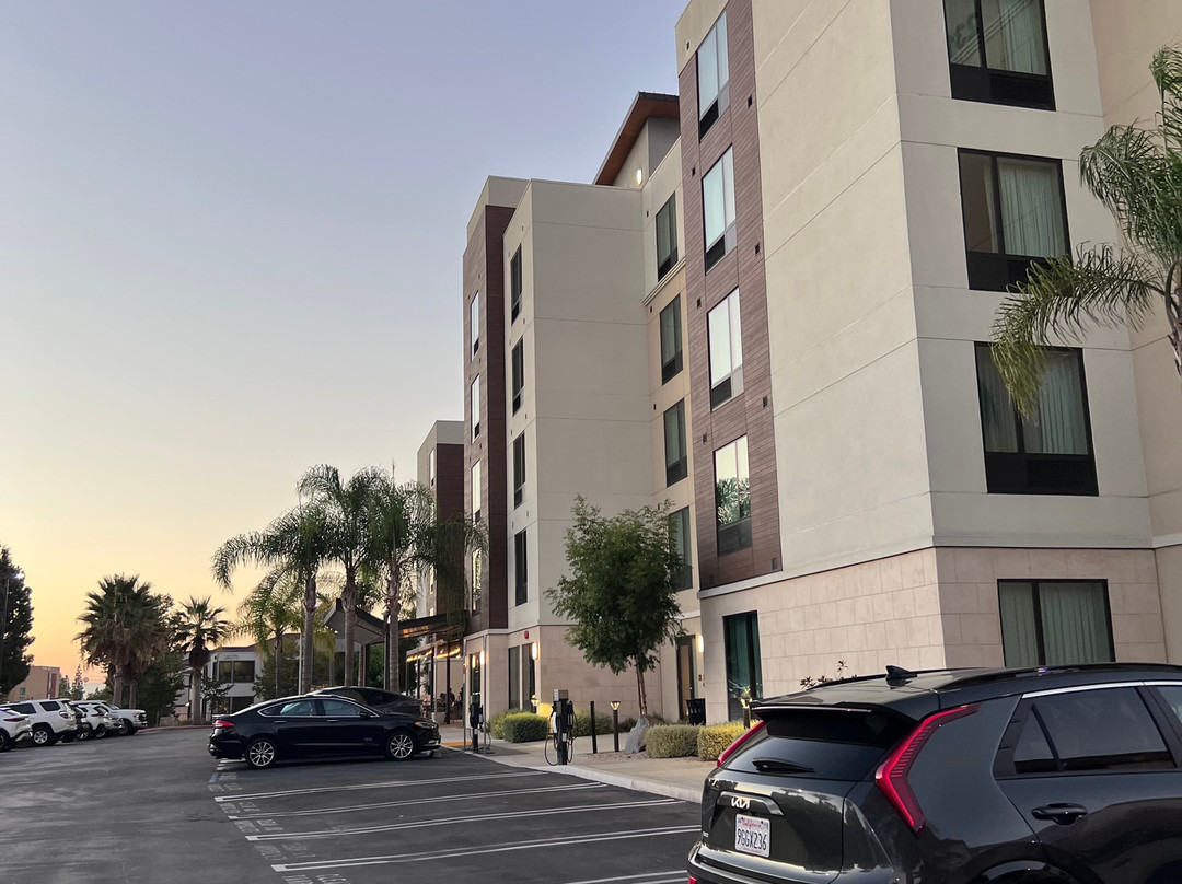 TownePlace Suites Irvine Lake Forest主图