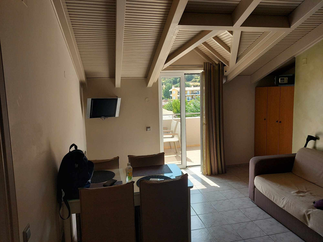 Notos Luxury Studios & Apartments主图