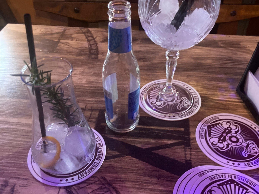 Vintage Bar