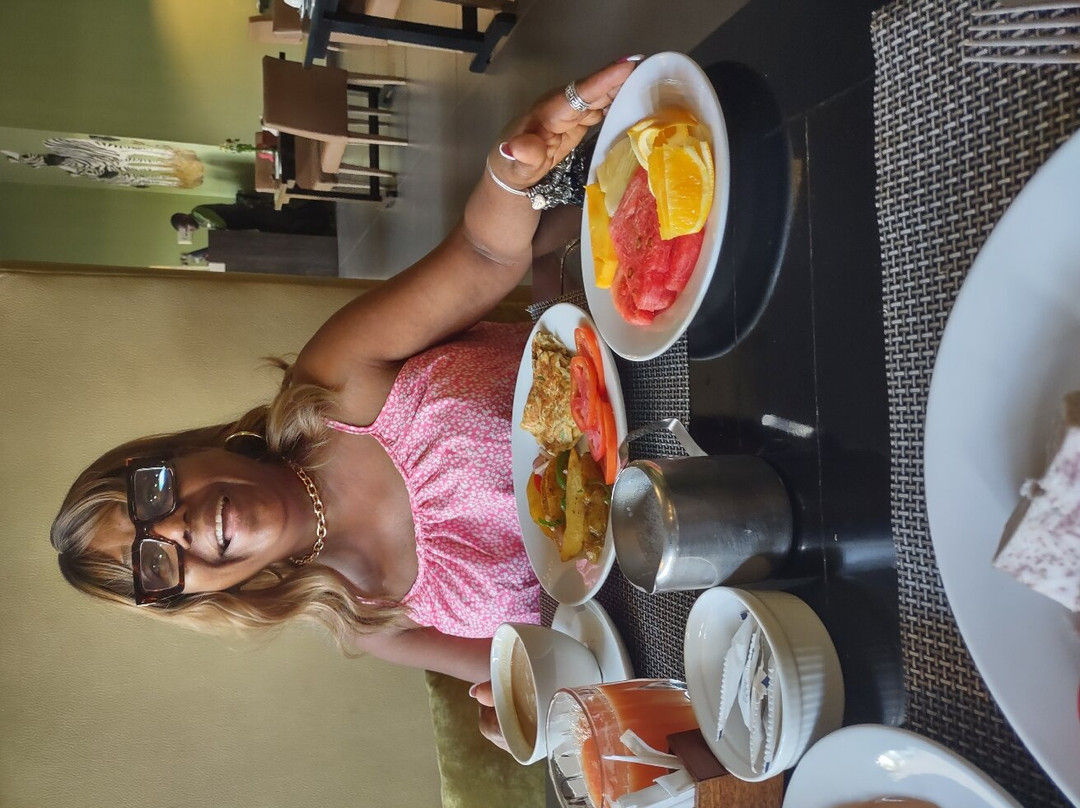 Best Western Premier Garden Hotel Entebbe主图