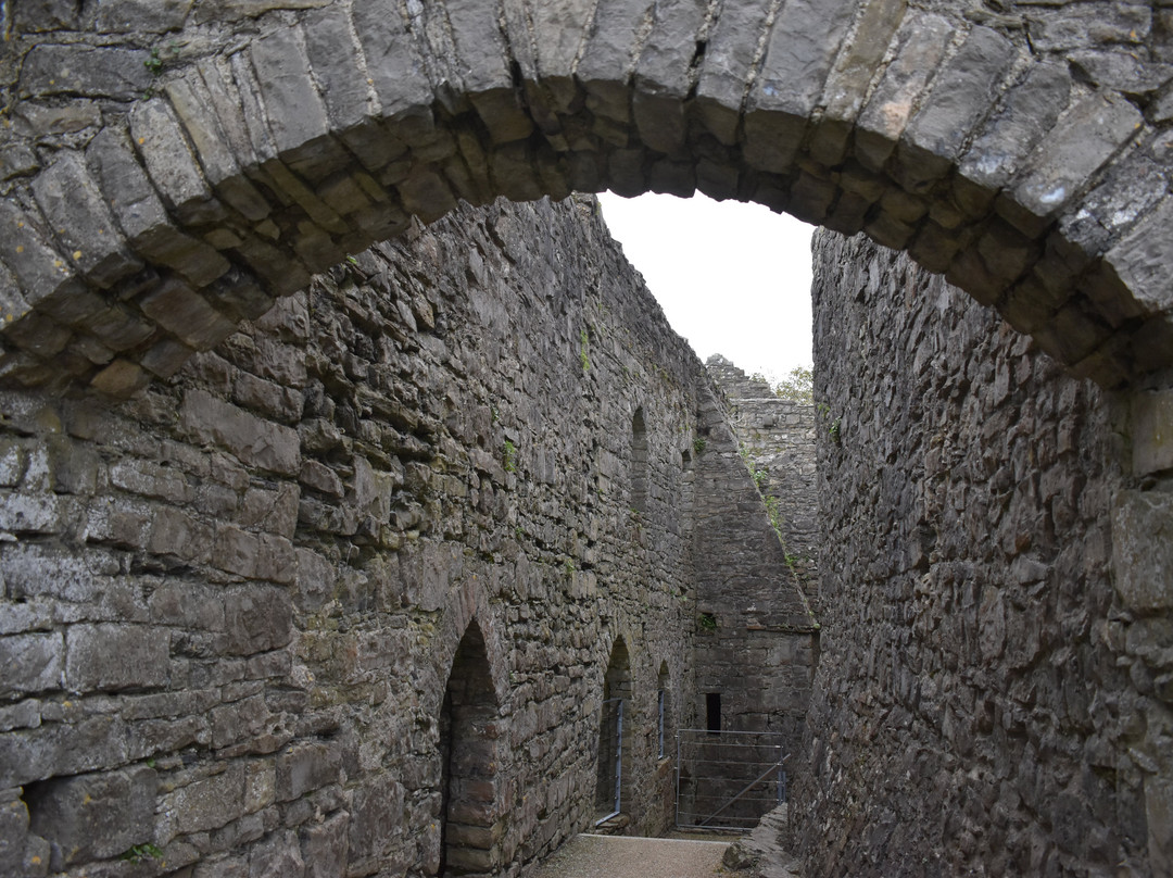 Oystermouth Castle景点图片
