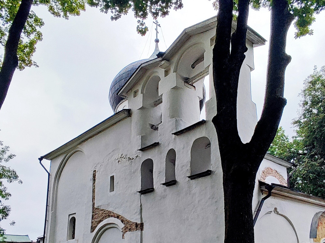 Holy Transfiguration Mirozh Monastery景点图片