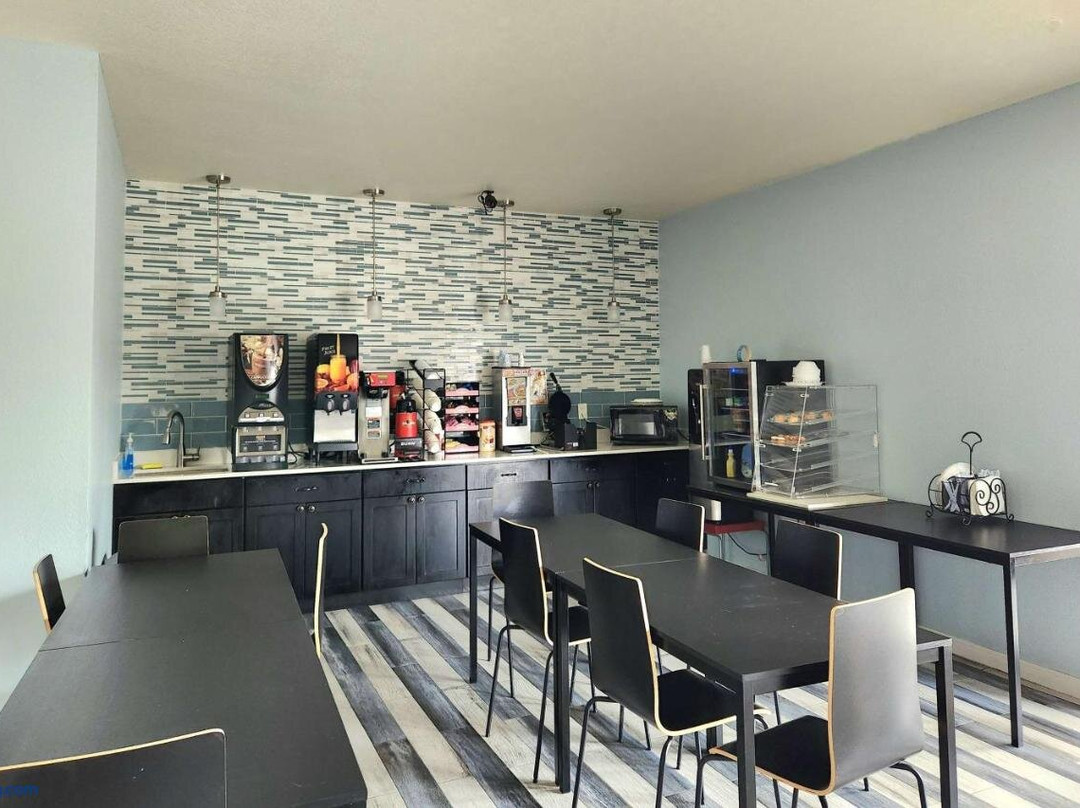 Days Inn by Wyndham Freeport主图