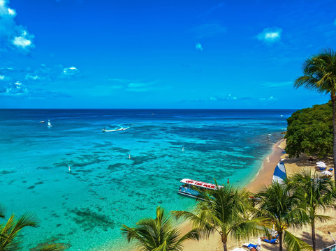 Waves Resort & Spa, An Autograph Collection All-Inclusive Resort主图