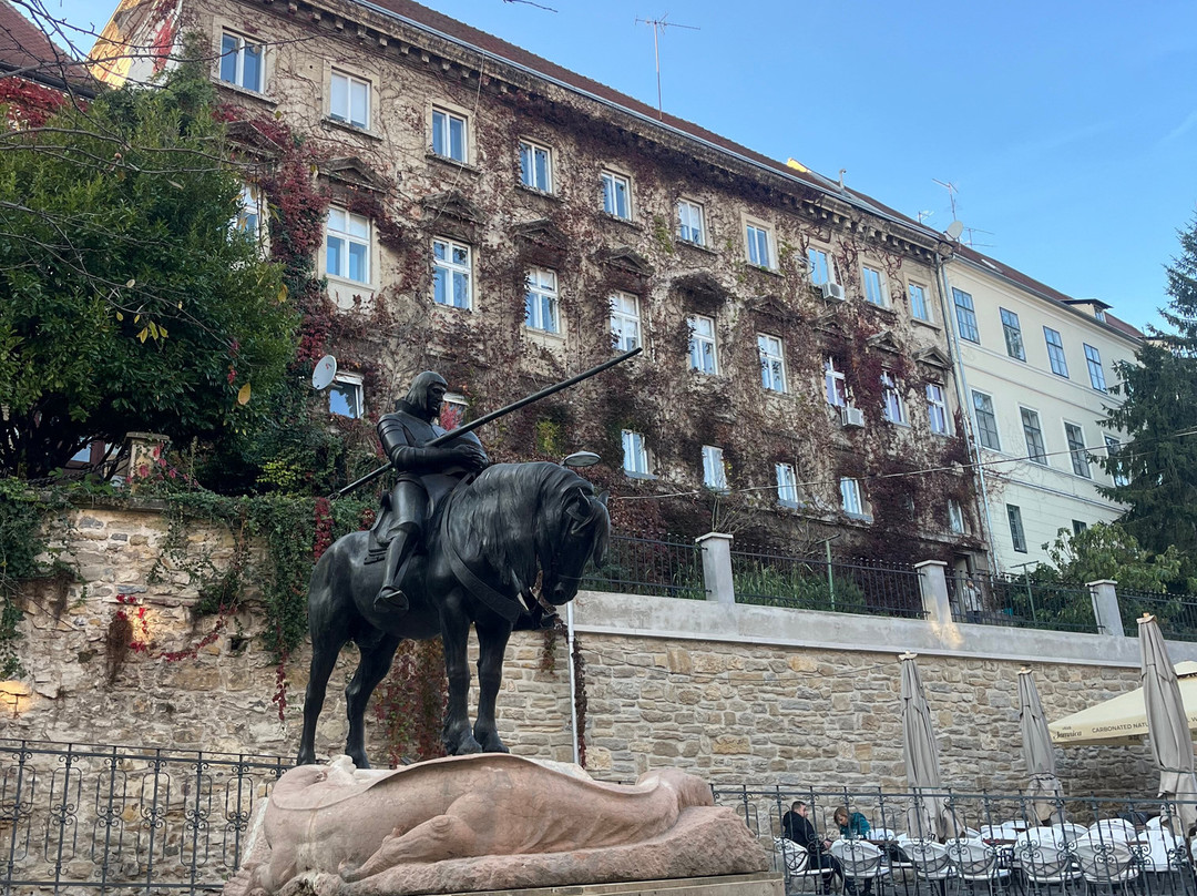 Taxi from Podgorica Airport-波德戈里察必去景点